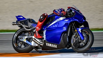 MotoGP: VIDEO - Yamaha: farewell straigh-4s, all M1s with V4 starting Tuesday