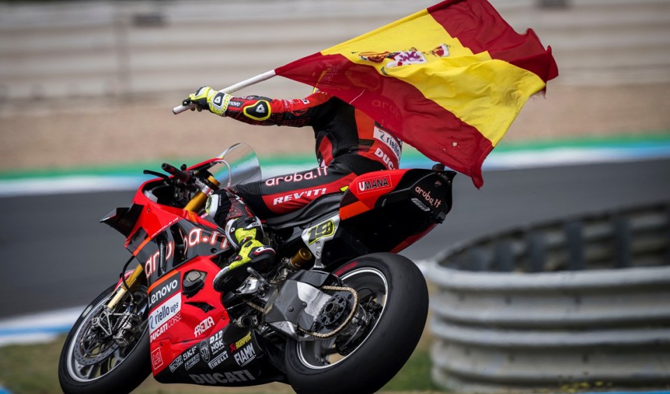 SBK: Bautista: "It's not a problem if they think I win thanks to the engine"