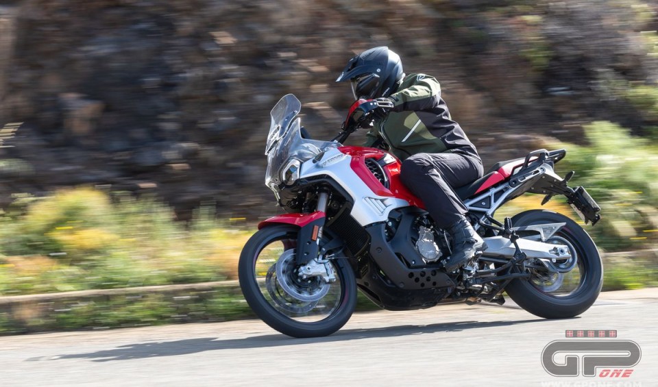 Moto - News: MV Agusta Enduro Veloce: svelato il prezzo dell'on-off varesina