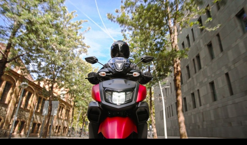 Moto - Scooter: Yamaha RayZR 125: uno scooter leggerissimo e perfetto per la città