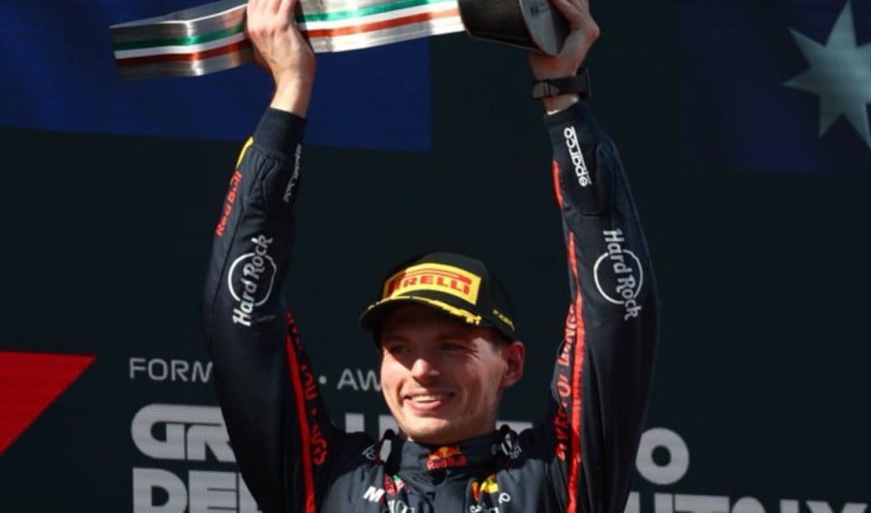 Auto - News: Verstappen beffa tutti a Imola. La Ferrari di Hamilton è 4°