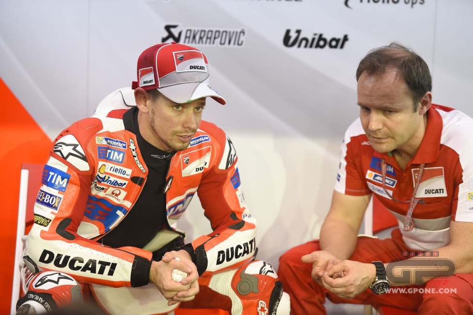 Stoner già in pista con la Ducati a Losail