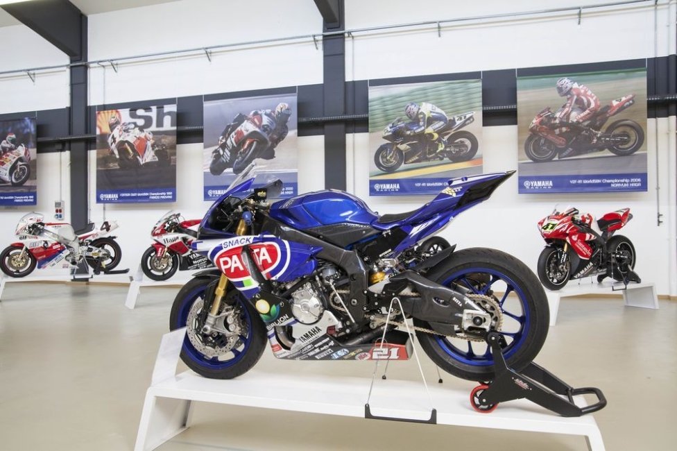 A Bologna inaugurato lo 'Yamaha SBK Temple'