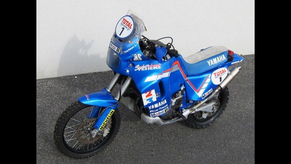 Moto - News: Yamaha YZE OWD8 del 1993 di Stephane Peterhansel in vendita