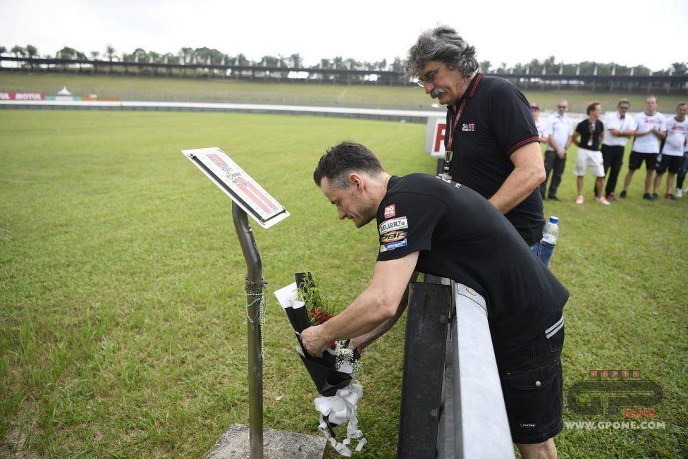 MotoGP: Ricordando Marco Simoncelli a Sepang