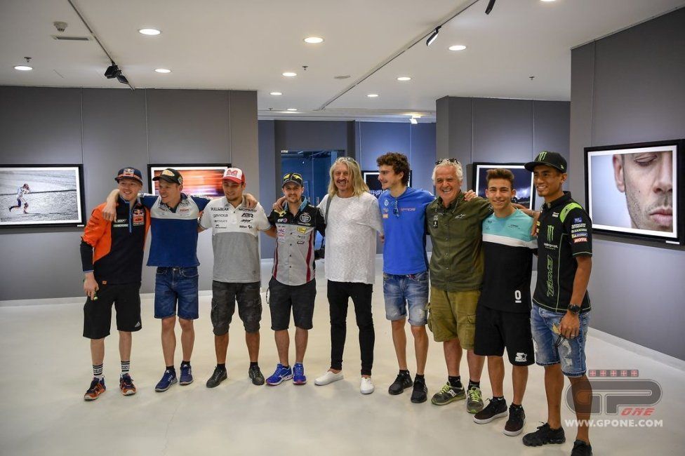 MotoGP: I piloti della MotoGP turisti per caso a Doha