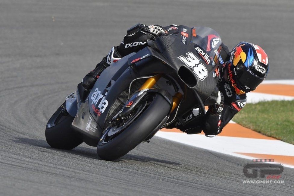 Bradley Smith Bradley Smith