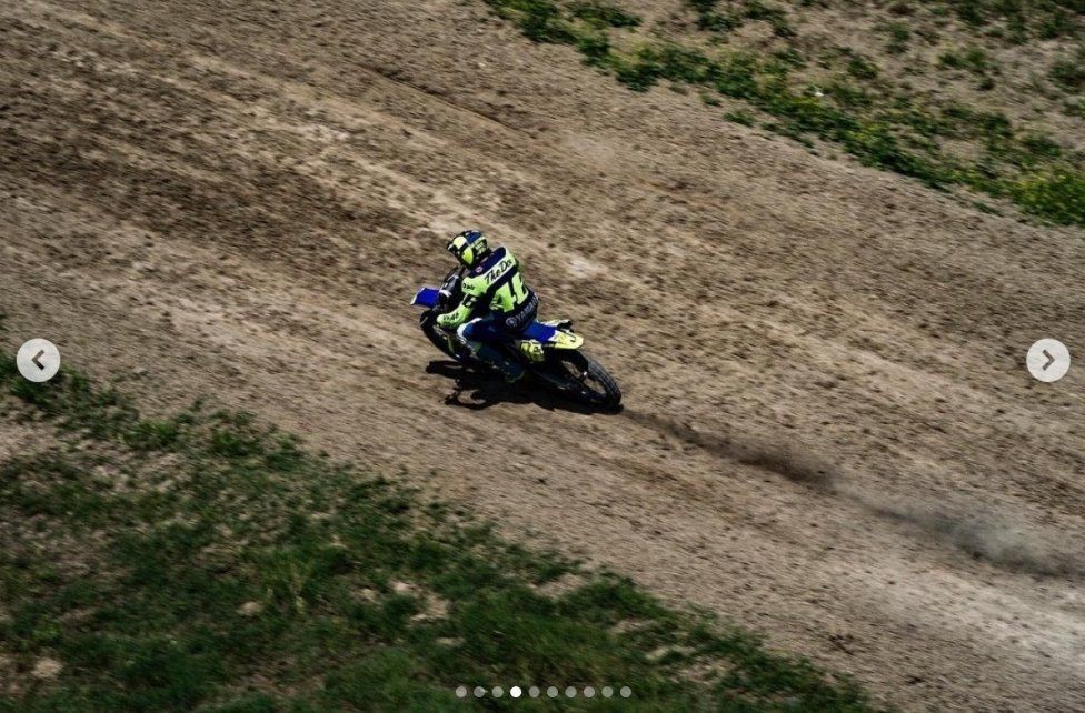 : Rossi e Dovizioso insieme sulla pista di cross di Cavallara 