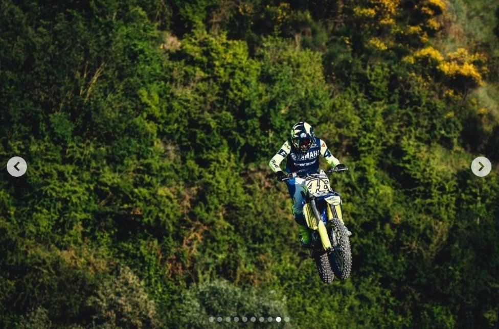 : Rossi e Dovizioso insieme sulla pista di cross di Cavallara 
