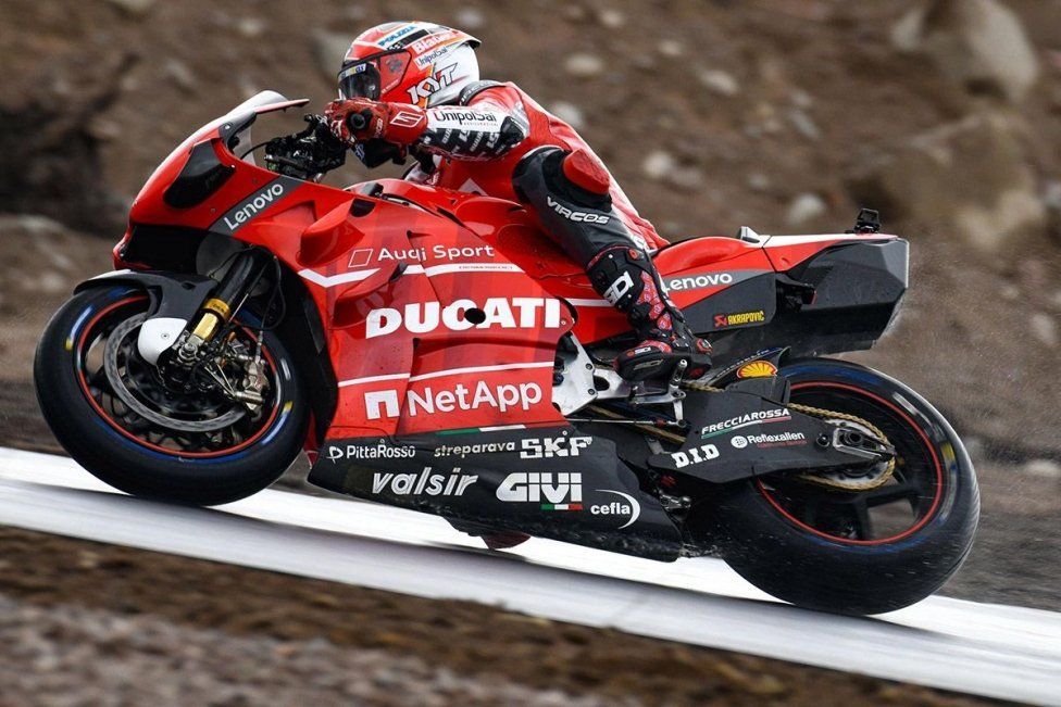 MotoGP: La pioggia bagna il primo giorno dei test MotoGP al KymiRing