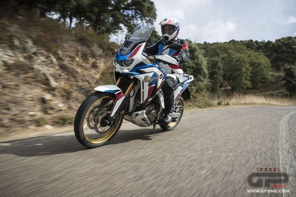 Moto - Test: Test Honda Africa Twin 2020: evoluzione della specie