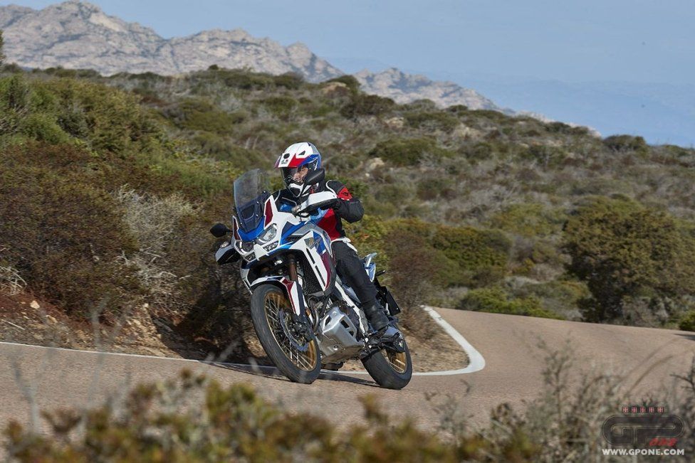 Moto - Test: Test Honda Africa Twin 2020: evoluzione della specie