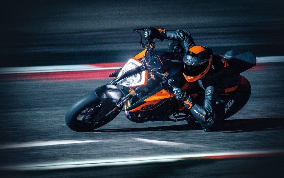 Moto - News: KTM Super Duke 1290 R 2020: la Bestia ha affilato gli artigli