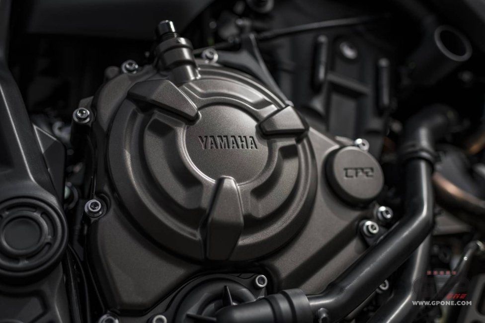 Moto - Test: Nuova Yamaha Tracer 700 2020, non solo “sguardo R1” ed Euro 5