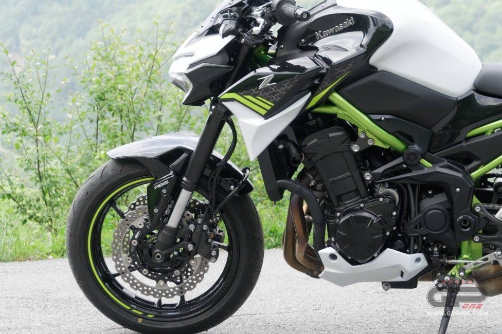 Moto - Test: Prova Kawasaki Z900 2020: arriva il controllo di trazione      