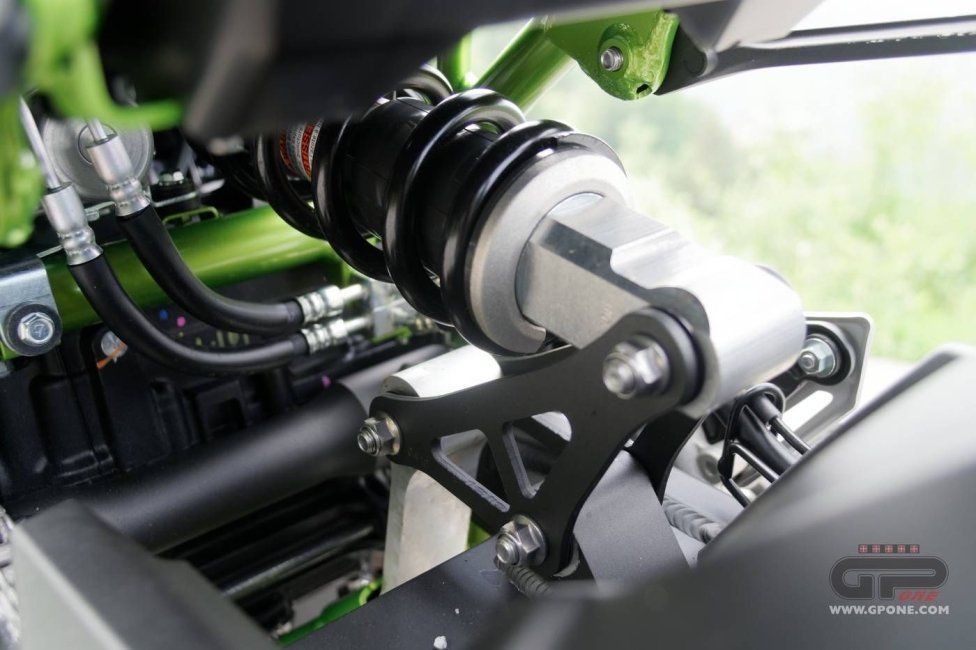 Moto - Test: Prova Kawasaki Z900 2020: arriva il controllo di trazione      