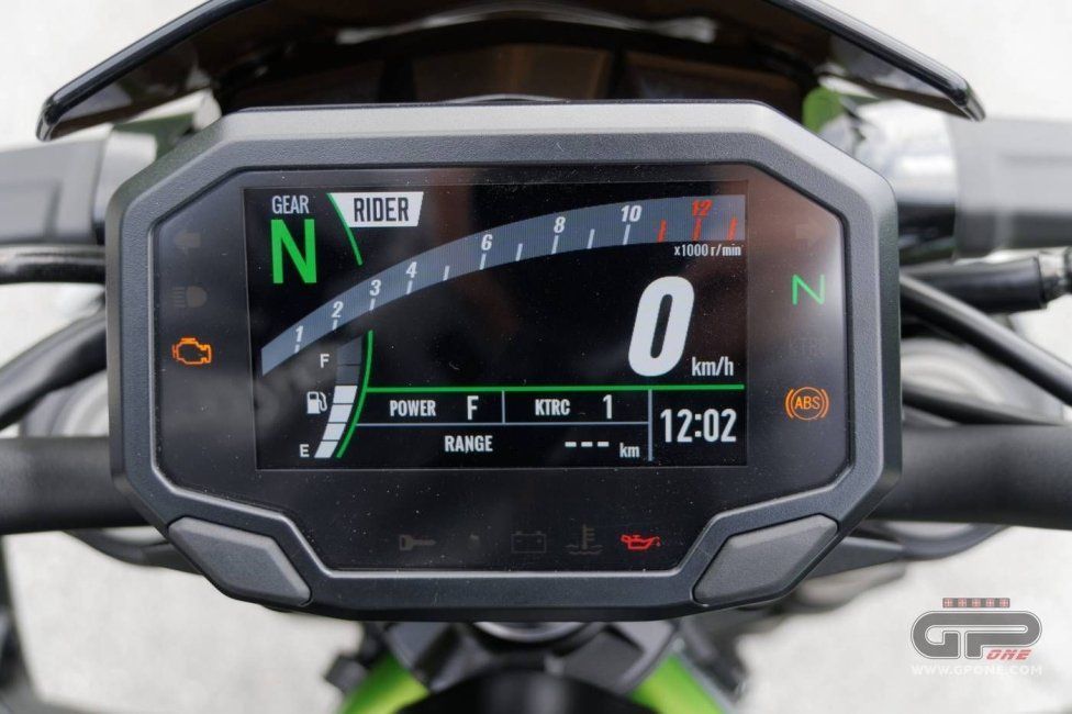 Moto - Test: Prova Kawasaki Z900 2020: arriva il controllo di trazione      