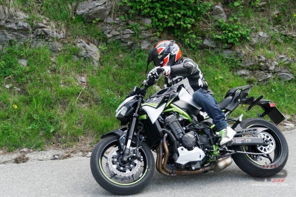 Moto - Test: Prova Kawasaki Z900 2020: arriva il controllo di trazione      