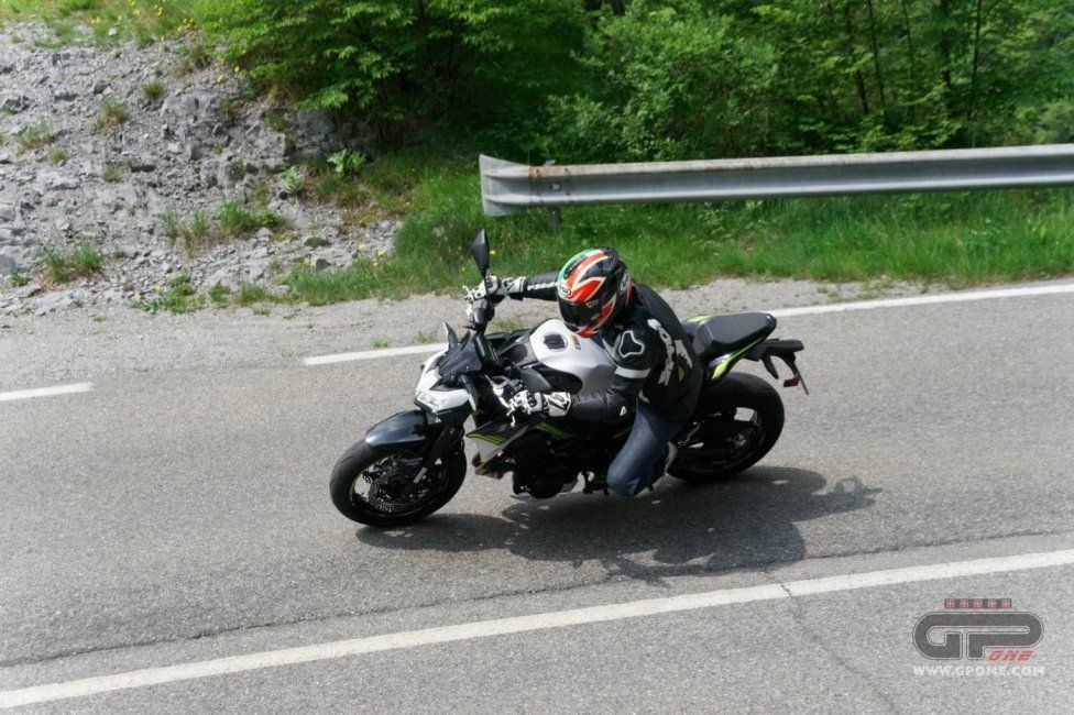 Moto - Test: Prova Kawasaki Z900 2020: arriva il controllo di trazione      