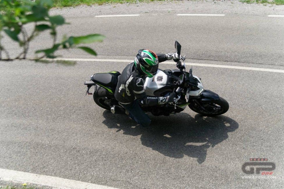 Moto - Test: Prova Kawasaki Z900 2020: arriva il controllo di trazione      