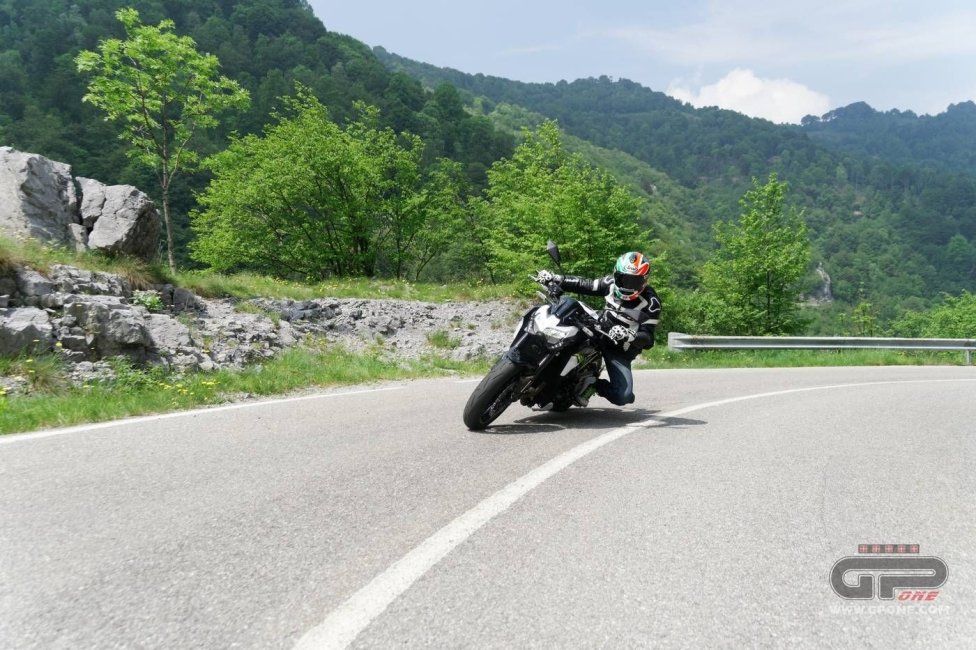 Moto - Test: Prova Kawasaki Z900 2020: arriva il controllo di trazione      