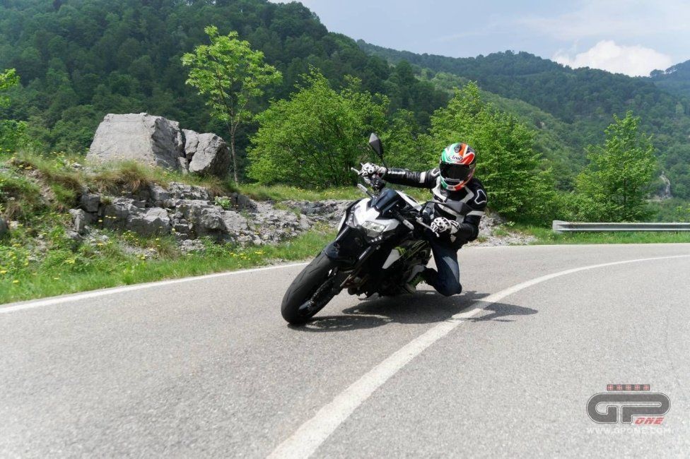 Moto - Test: Prova Kawasaki Z900 2020: arriva il controllo di trazione      