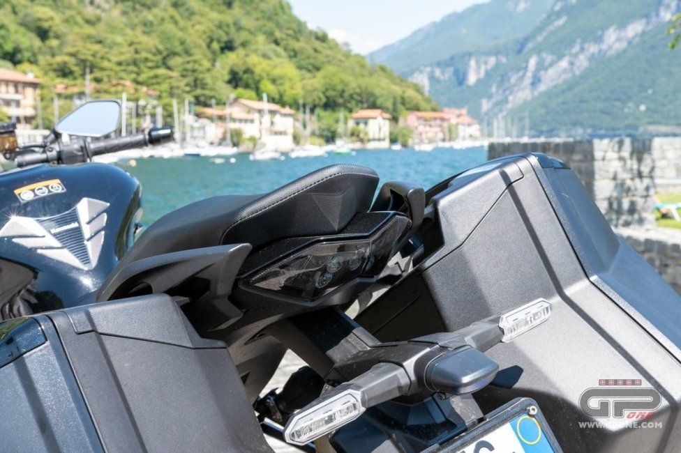 Moto - Test: Prova Kawasaki Ninja 1000SX 2020: sport touring dalla Z alla Ninja