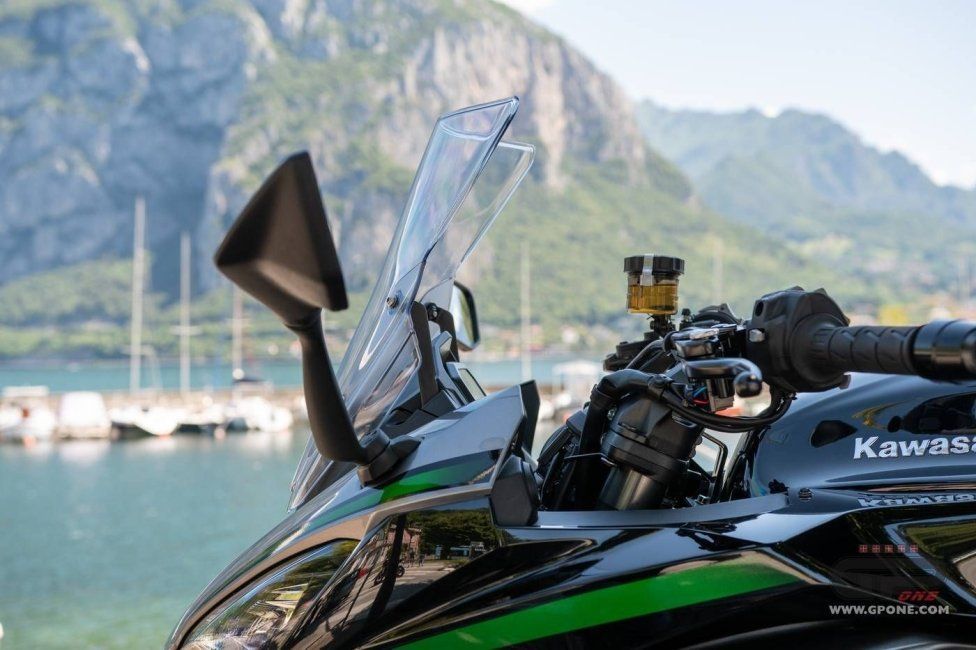 Moto - Test: Prova Kawasaki Ninja 1000SX 2020: sport touring dalla Z alla Ninja