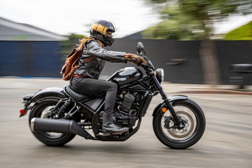 Moto - News: Honda: la Rebel con il motore dell'Africa Twin, Rebel 1100 2021, foto e dati