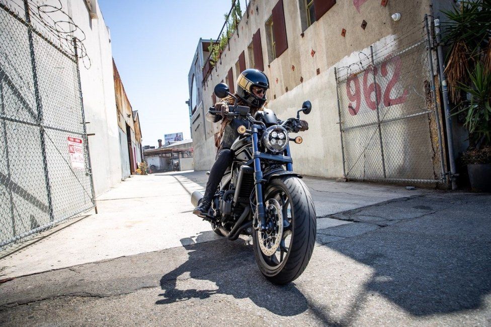 Moto - News: Honda: la Rebel con il motore dell'Africa Twin, Rebel 1100 2021, foto e dati