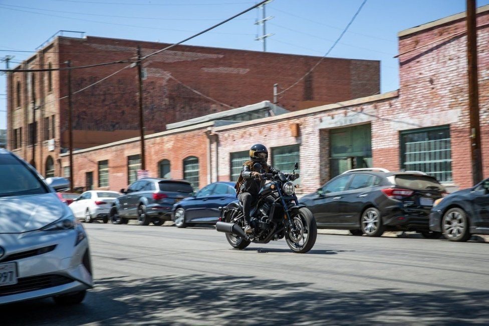 Moto - News: Honda: la Rebel con il motore dell'Africa Twin, Rebel 1100 2021, foto e dati
