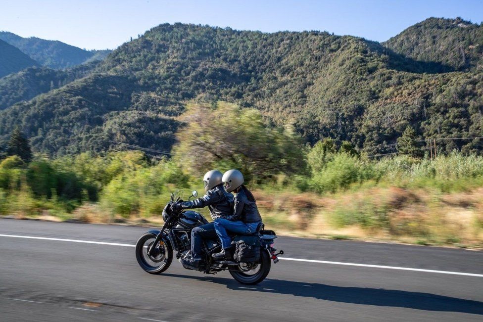 Moto - News: Honda: la Rebel con il motore dell'Africa Twin, Rebel 1100 2021, foto e dati