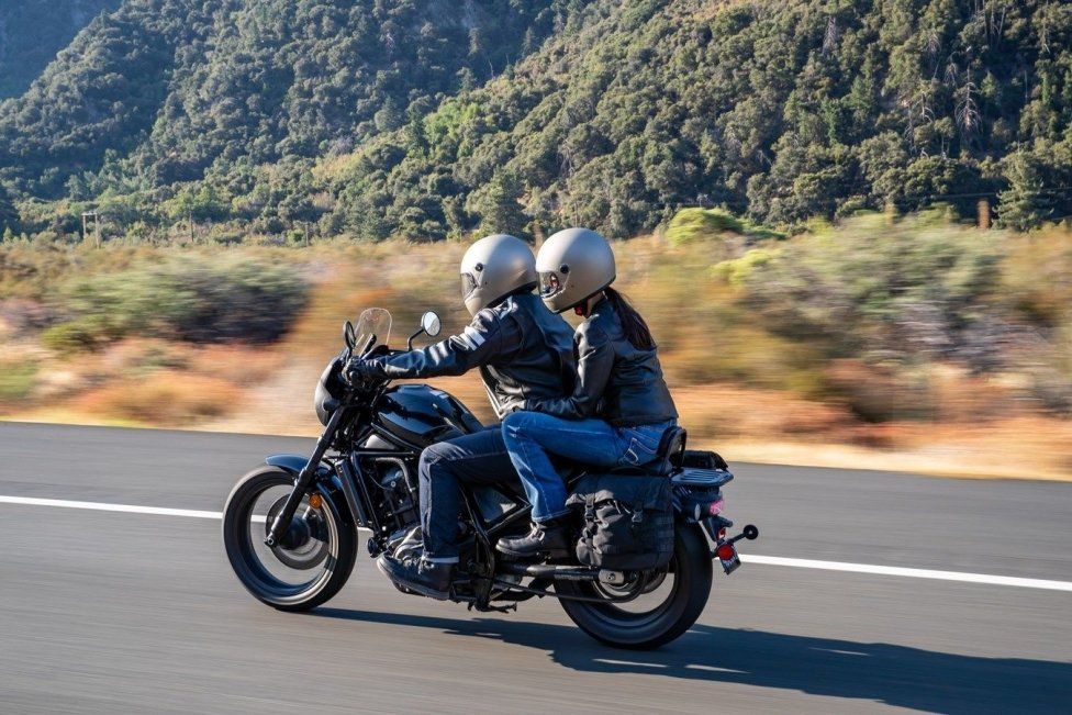 Moto - News: Honda: la Rebel con il motore dell'Africa Twin, Rebel 1100 2021, foto e dati