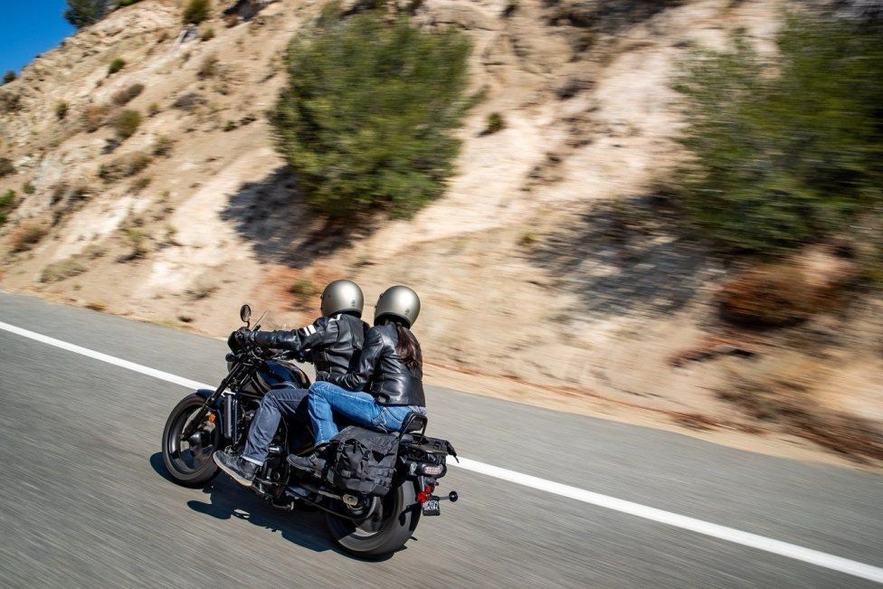 Moto - News: Honda: la Rebel con il motore dell'Africa Twin, Rebel 1100 2021, foto e dati