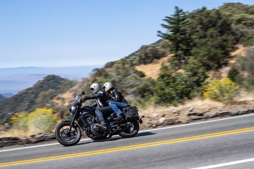Moto - News: Honda: la Rebel con il motore dell'Africa Twin, Rebel 1100 2021, foto e dati