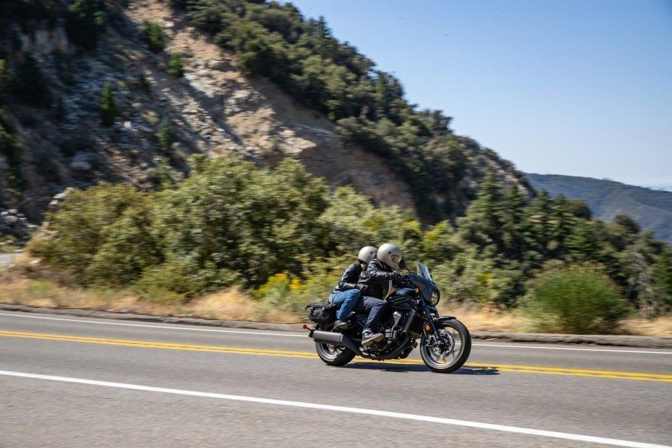 Moto - News: Honda: la Rebel con il motore dell'Africa Twin, Rebel 1100 2021, foto e dati