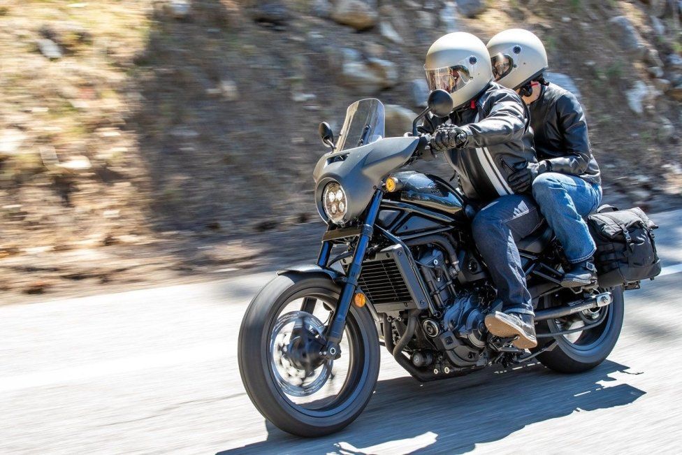 Moto - News: Honda: la Rebel con il motore dell'Africa Twin, Rebel 1100 2021, foto e dati