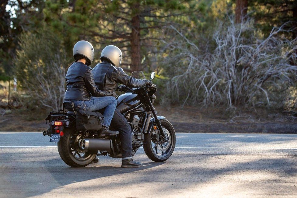 Moto - News: Honda: la Rebel con il motore dell'Africa Twin, Rebel 1100 2021, foto e dati