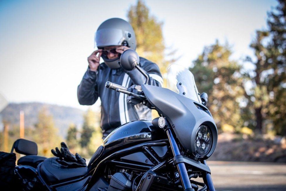 Moto - News: Honda: la Rebel con il motore dell'Africa Twin, Rebel 1100 2021, foto e dati