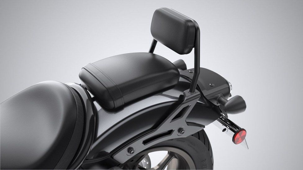 Moto - News: Honda: la Rebel con il motore dell'Africa Twin, Rebel 1100 2021, foto e dati
