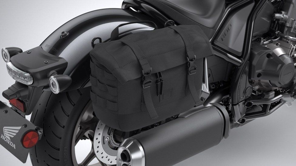 Moto - News: Honda: la Rebel con il motore dell'Africa Twin, Rebel 1100 2021, foto e dati