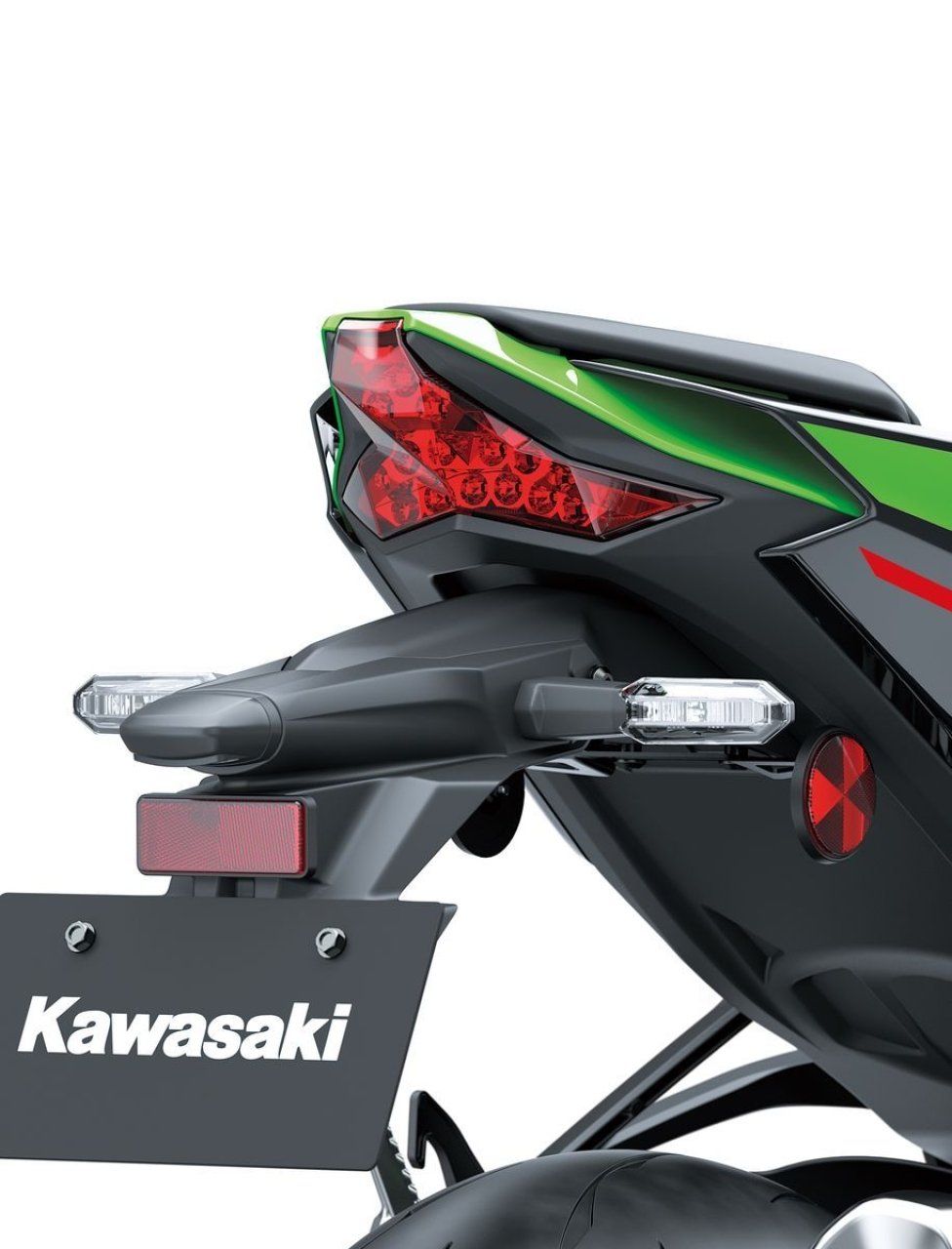 Moto - News: Svelate le Kawasaki ZX-10R e ZX-10RR my2021: due Ninja per graffiare in pista
