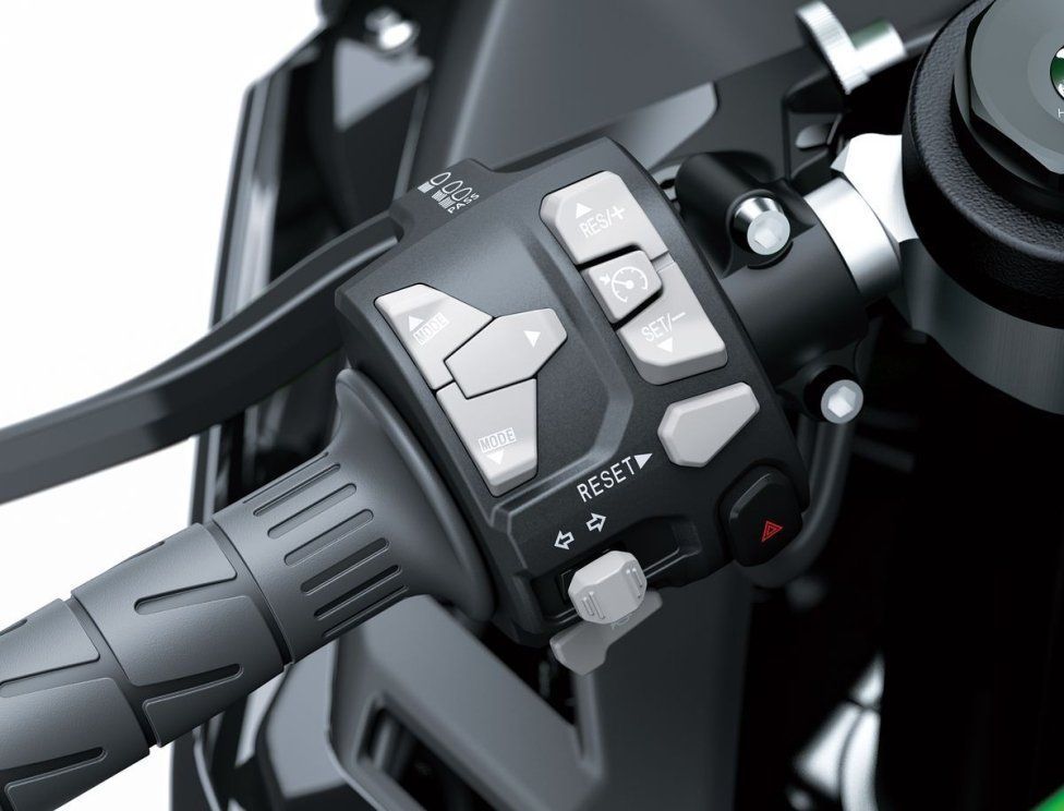 Moto - News: Svelate le Kawasaki ZX-10R e ZX-10RR my2021: due Ninja per graffiare in pista