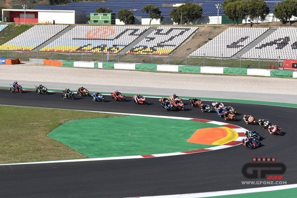 MotoGP: Il GP di Portimao in 100 foto: adrenalina, vittorie e addii