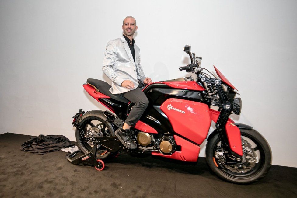 Moto - News: Soriano Motori: Melandri padrino delle elettriche con cambio e frizione