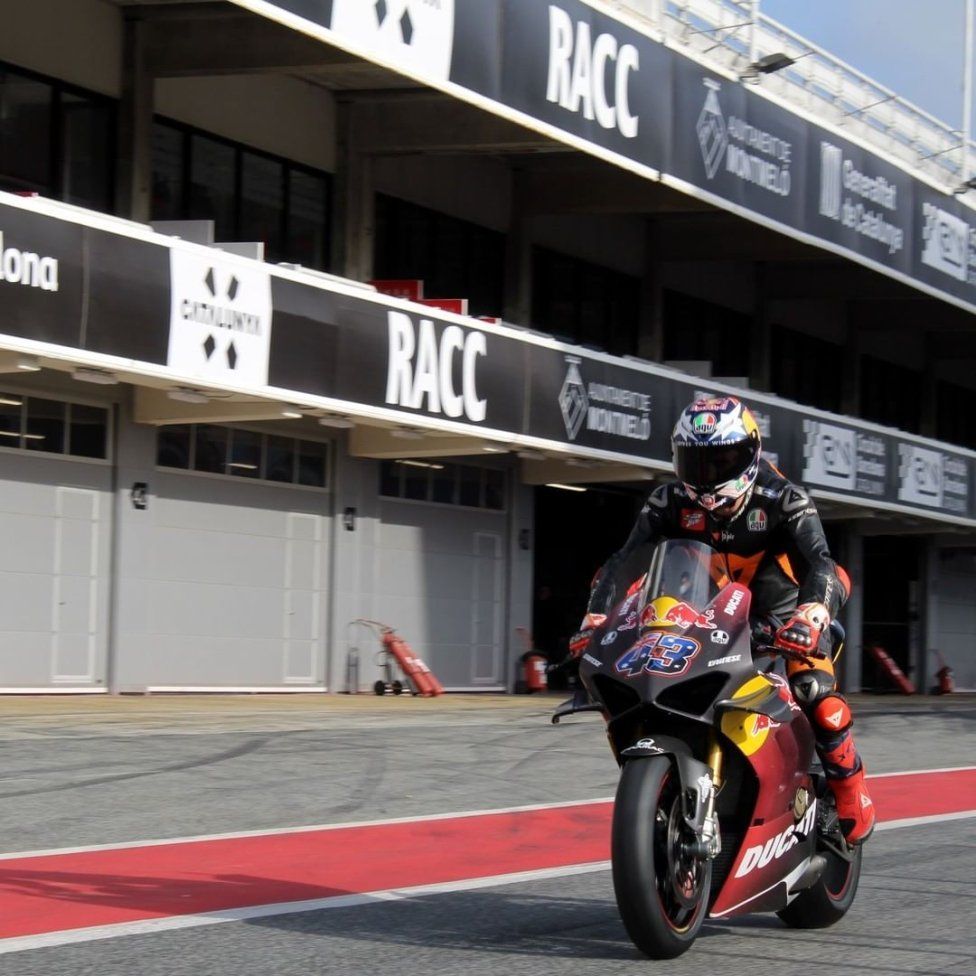 MotoGP: Barcelona: Already a World challenge with half a paddock on the track!