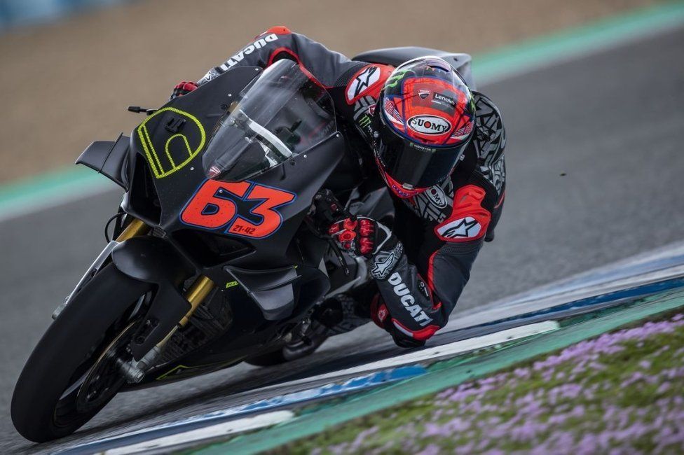 MotoGP: PHOTOS - Ducati's Magnificent Six in action at Jerez on the Panigale V4S