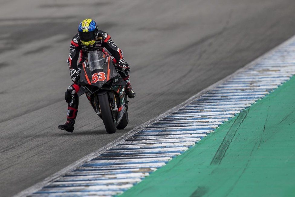 MotoGP: PHOTOS - Ducati's Magnificent Six in action at Jerez on the Panigale V4S