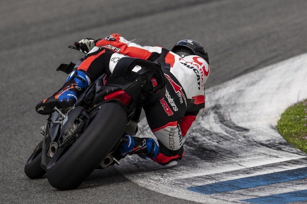 MotoGP: PHOTOS - Ducati's Magnificent Six in action at Jerez on the Panigale V4S