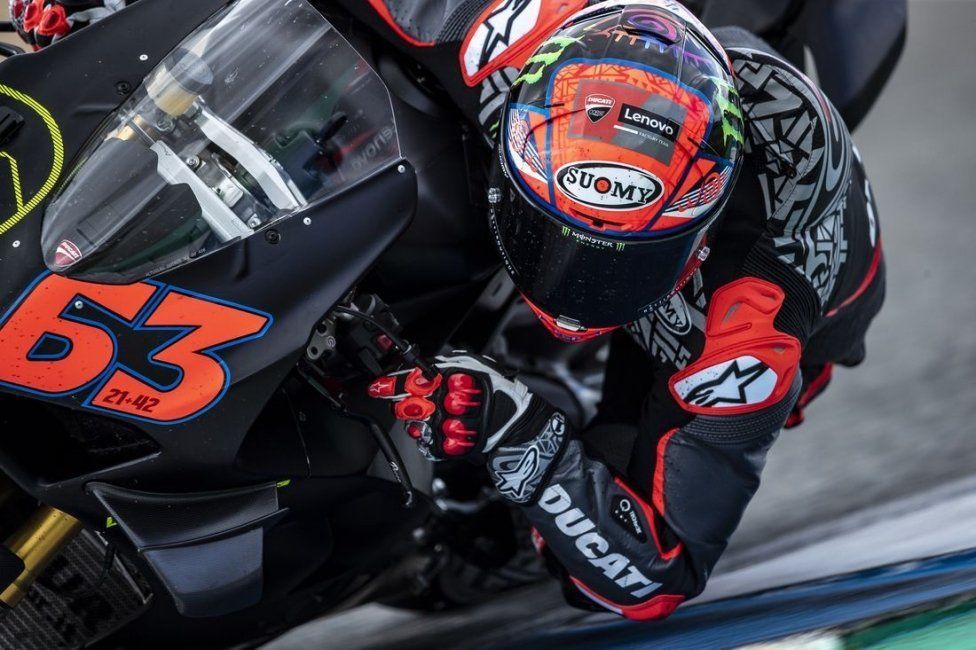 MotoGP: PHOTOS - Ducati's Magnificent Six in action at Jerez on the Panigale V4S